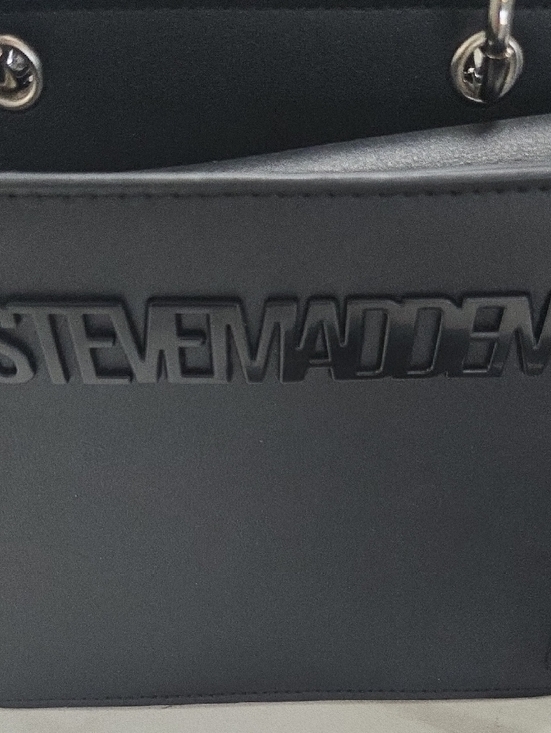 Steve Madden Black Embossed Logo Crossbody Bag with Detachable Strap - Picture 2 of 9